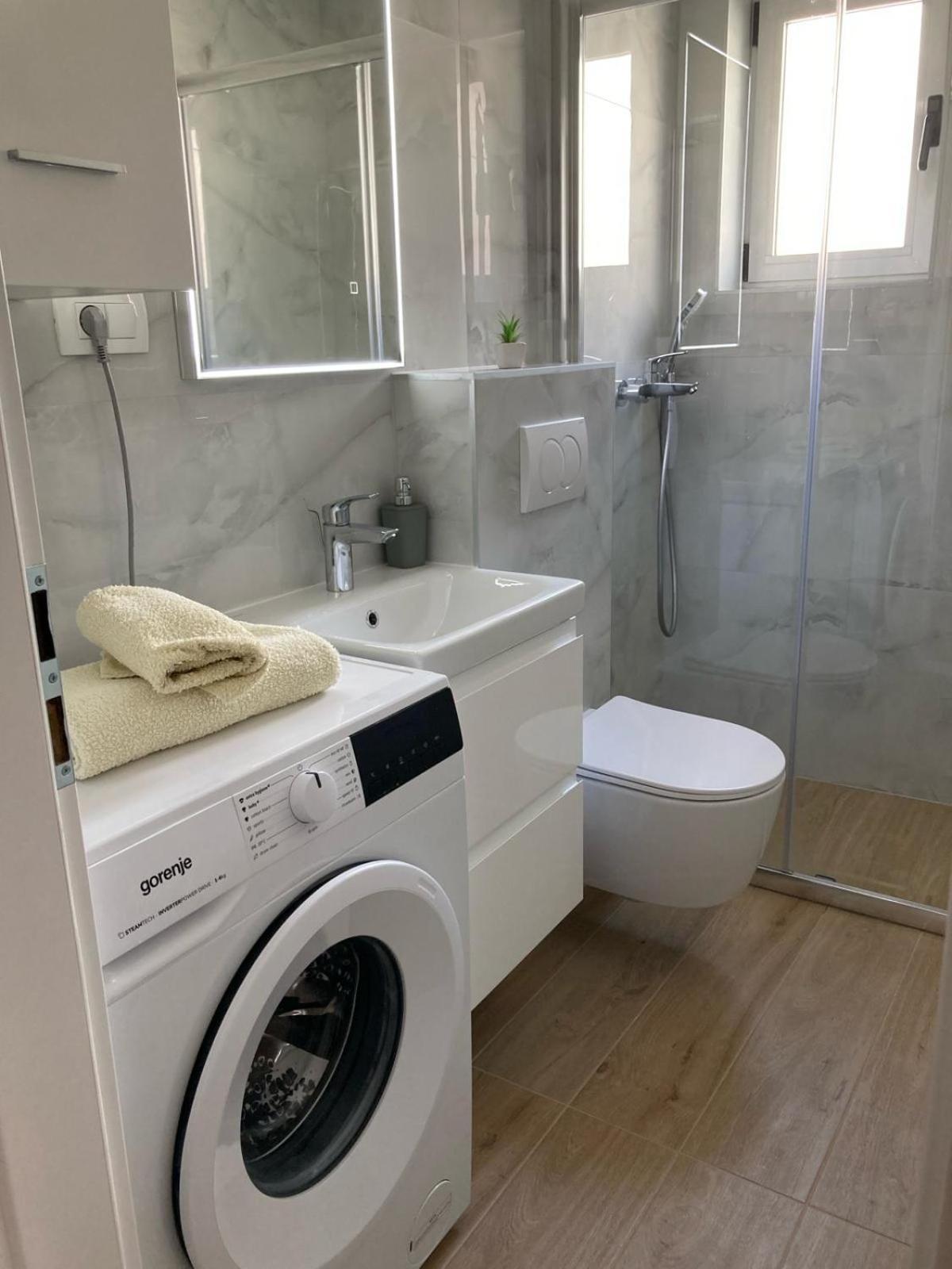 Studio Apartment 3E สปลิท ภายนอก รูปภาพ